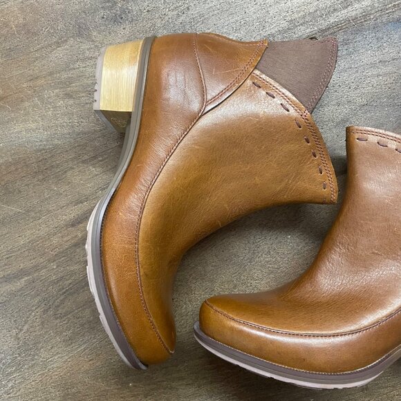 Chaco Cataluna Mid Casual Boots Womens Size 6.5 Waterproof Leather NEW - Picture 5 of 12